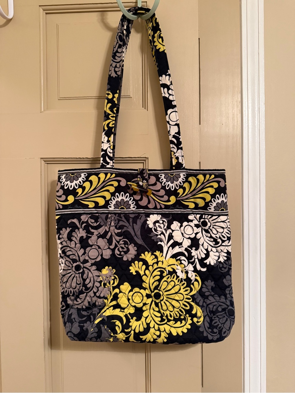 Vera Bradley Black, Yellow & White Floral Quilted Tote